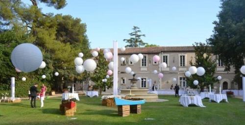 Décoration cérémonie de mariage ballon- Officiant cérémonie mariage laïque