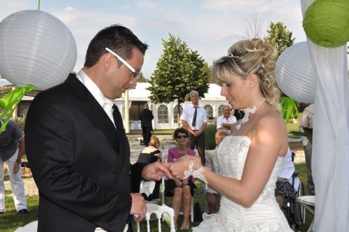 homme femme marié 2 Officiant de Cérémonie Laïque