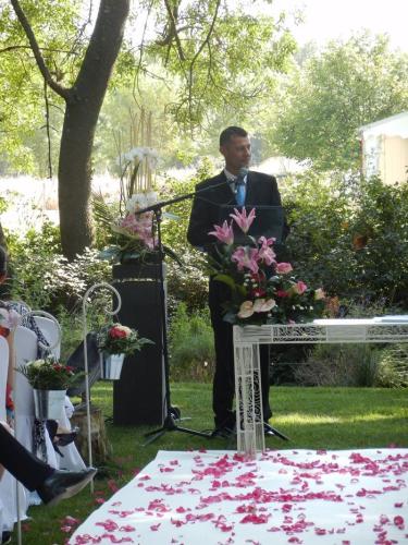 vincent-deslandres-officiant-de-ceremonie 2- Officiant cérémonie mariage laïque